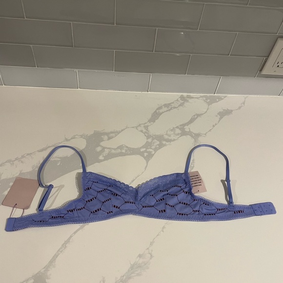 Fenty Bralette - Picture 4 of 5